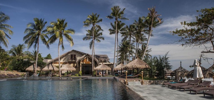 Aroma Beach Resort and Spa