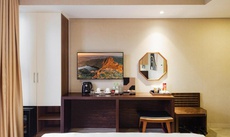 EMERALD BAY HOTEL & SPA