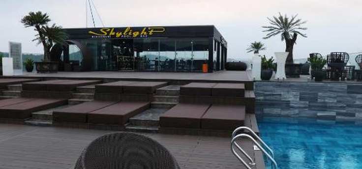 Central Luxury Hạ Long Hotel