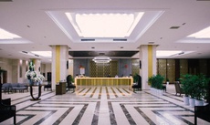 Muong Thanh Luxury Nhat Le Hotel