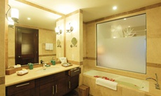 Olalani Resort & Condotel