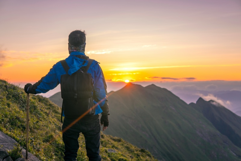 Trekking to Fansipan mountain